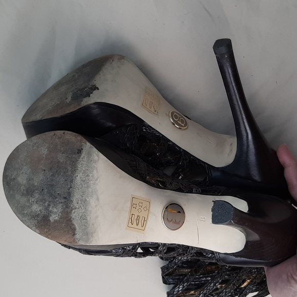 BEBE HEELS EXOTIC LEATHER - Picture 7 of 9